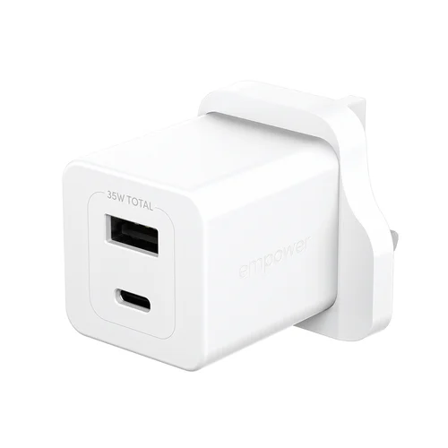 Turbo 35W Charger Incl. USB-C USB-A UK Plugsilver White