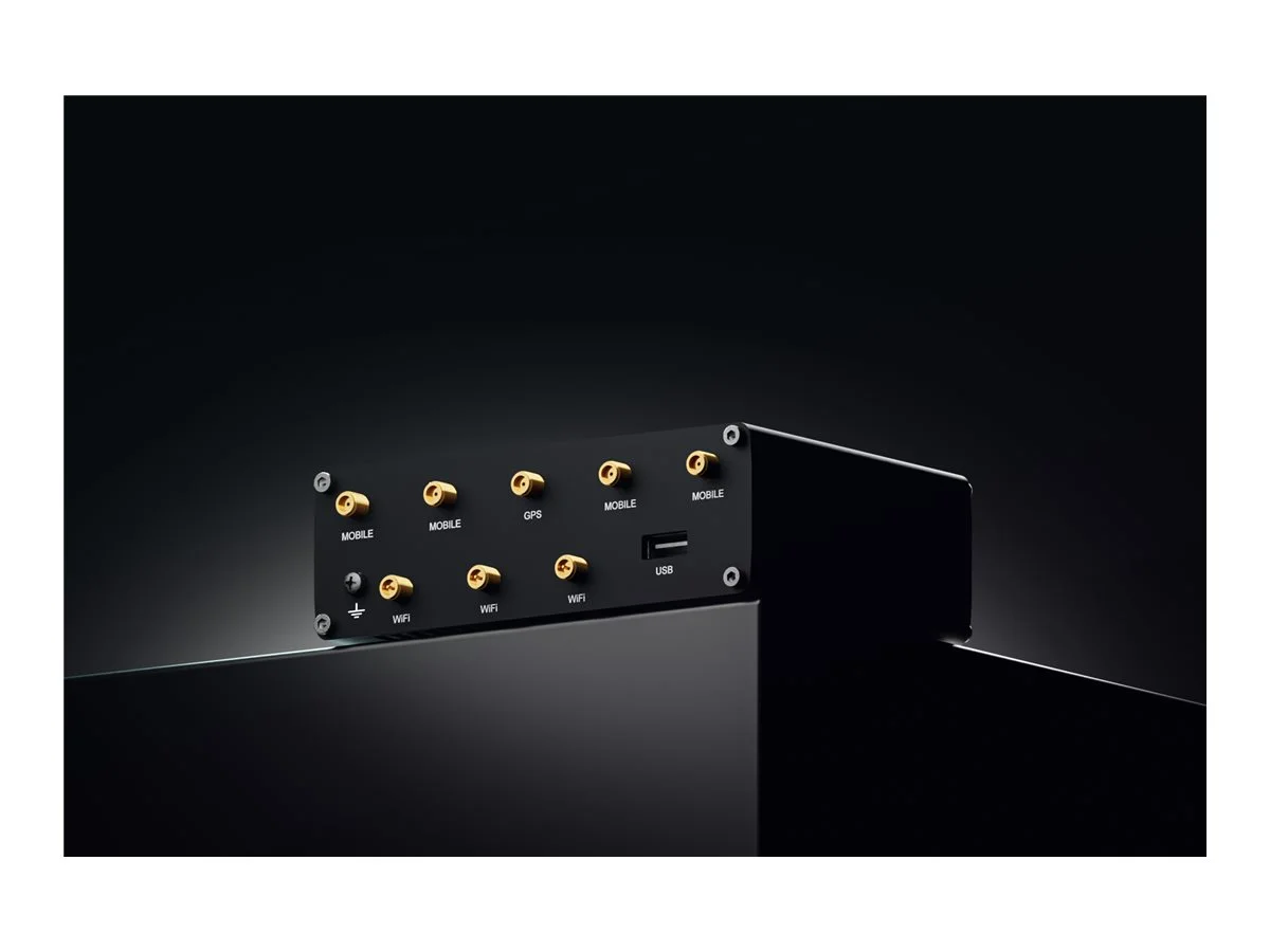 TELTONIKA NETWORKS RUTC50 V2 eSIM Router