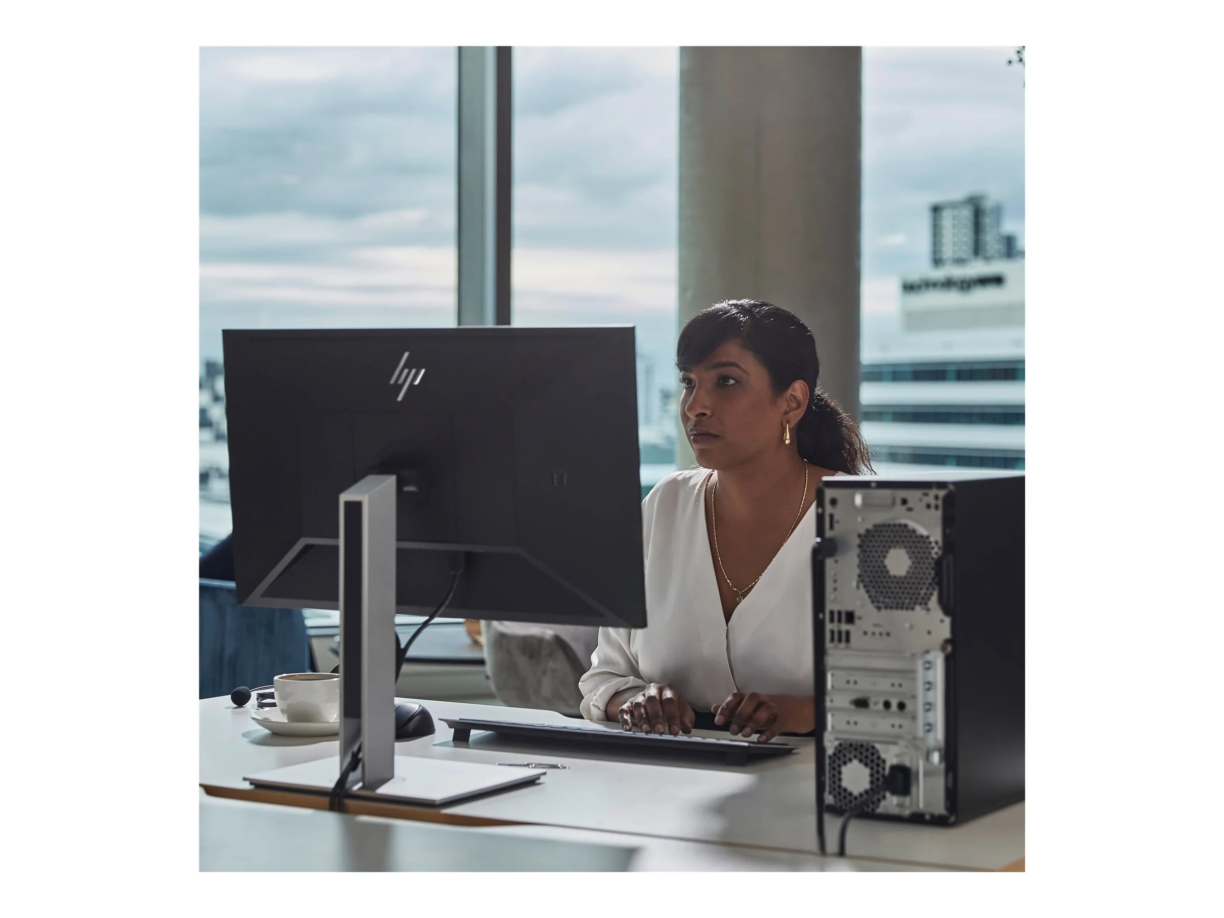 HP Pro Tower 400 G9 i5 16/512GB (DE)