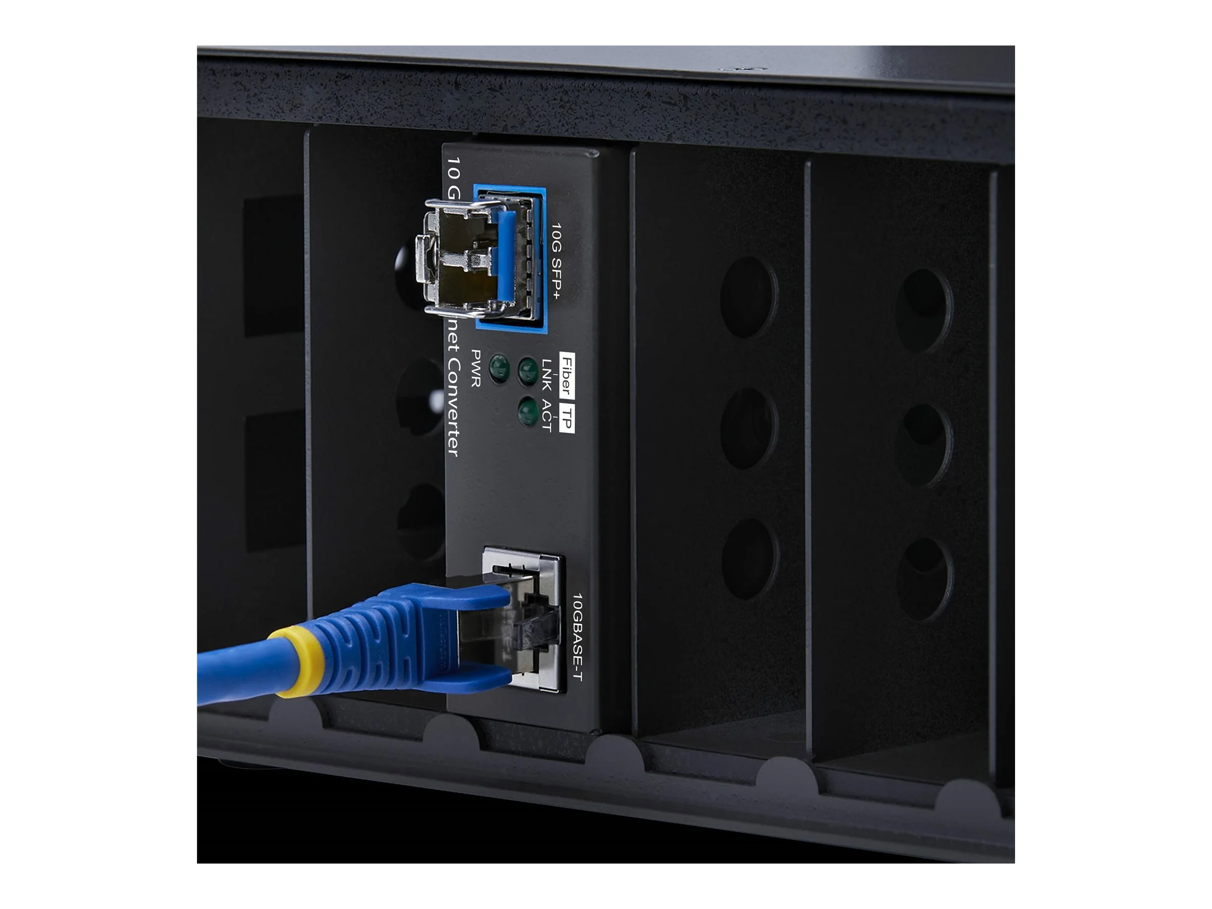 STARTECH 10GbE zu SFP+ Medienkonverter