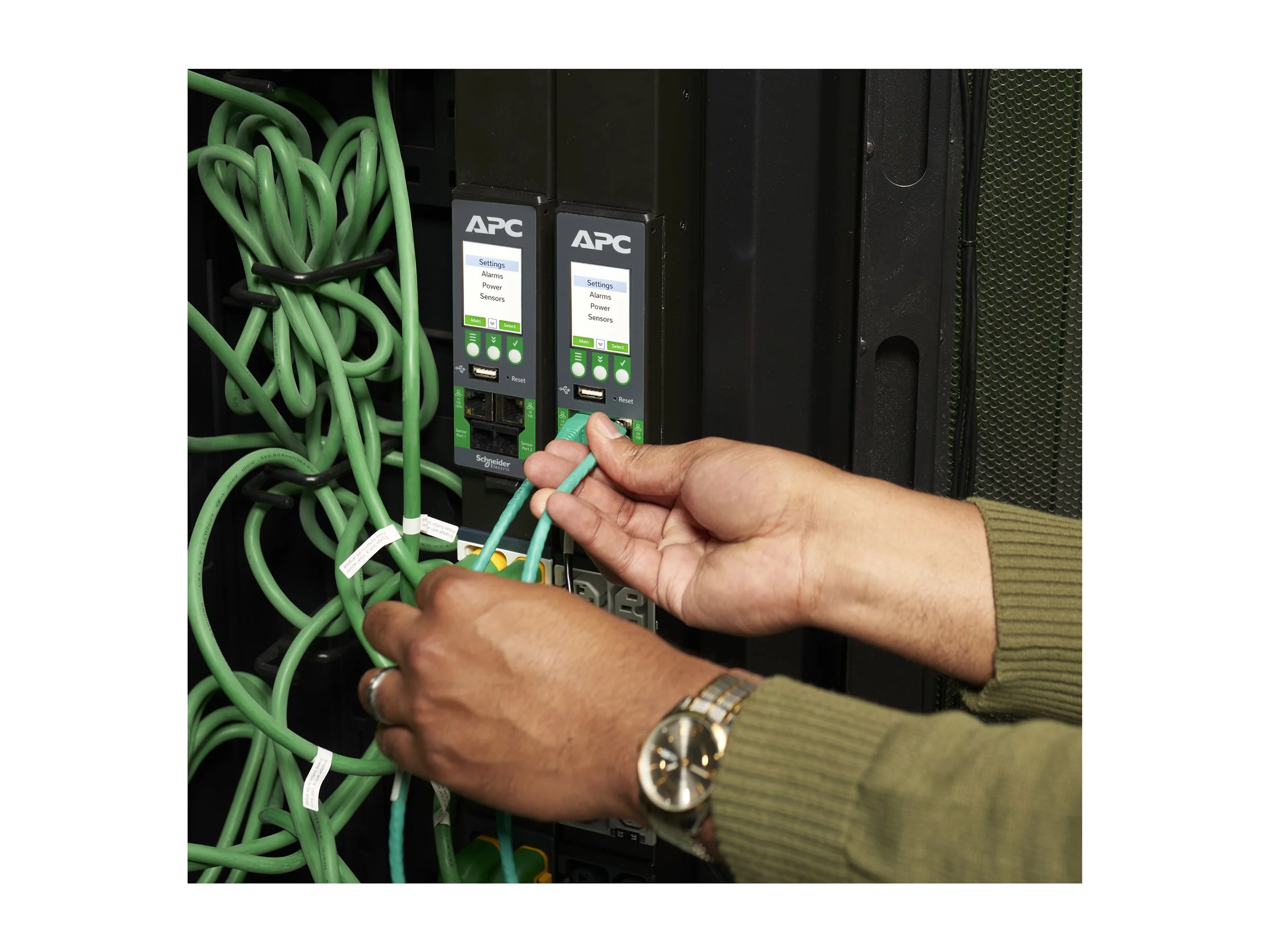 APC NetShelter Rack PDU Adv Switched