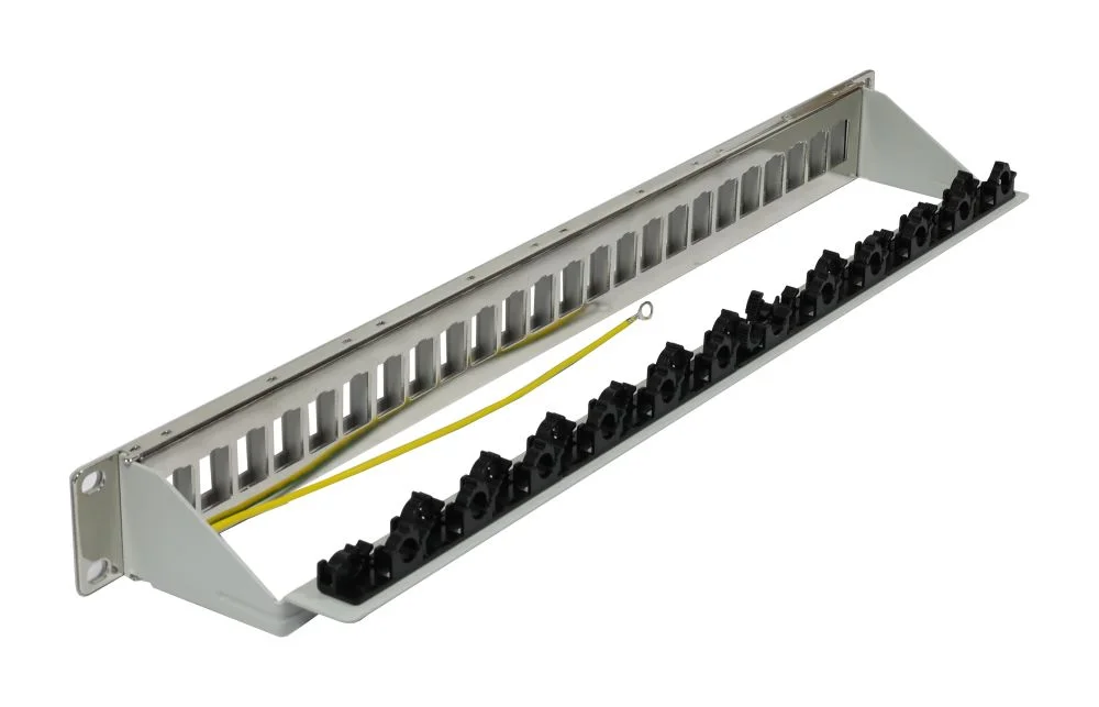 Keystone, Modulträger, 19" Patchpanel für 24xTP-Modul, 1HE(t 94mm), Lichtgrau, V4 mit Kabelklemme, Synergy 21,