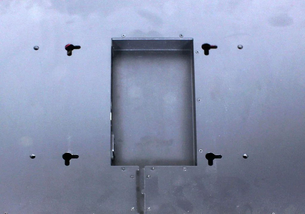 ALLNET Sunlight Wall Display 27 Zoll High Brightness FullHD, Signage