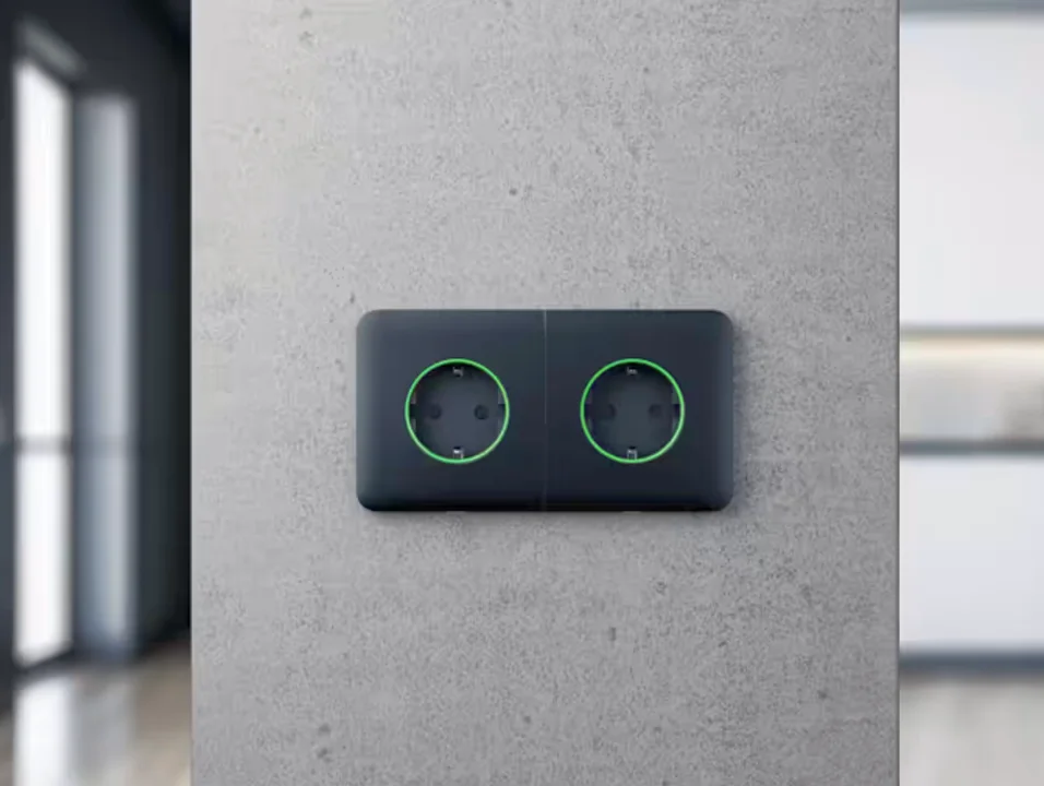 Ajax Homeautomation Abdeckung Outlet SoloCover (smart) [type F] *schwarz*