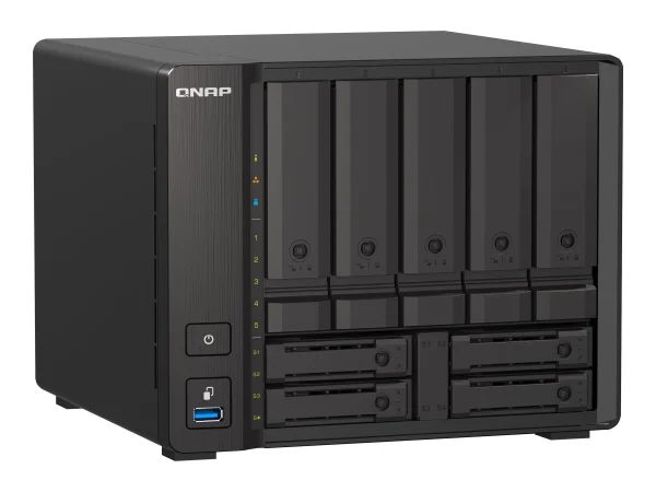 QNAP 9-bay NAS AMD Ryzen V1500B 8GB