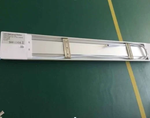 Synergy 21 LED T5 Batten Lights 120cm, kaltweiß IP65 V2