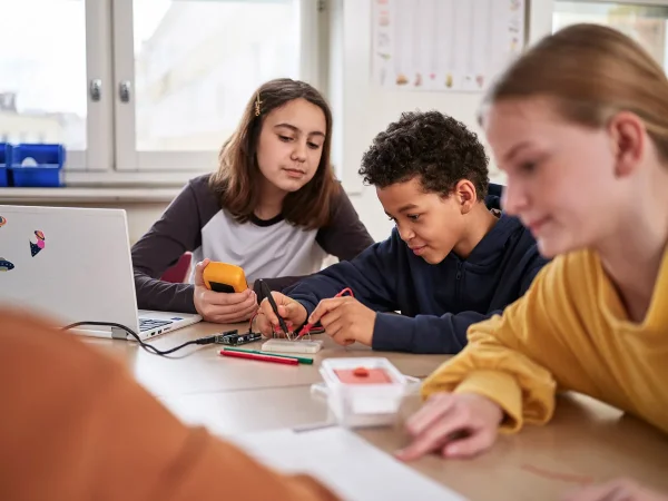 Arduino® Education Starter Kit