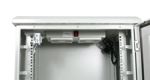 ALLNET 19" Wandgehäuse, 6HE, T488mm, Lichtgrau, IP55, SO-Serie, incl. 2-Fach Lüftereinheit