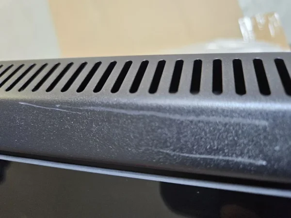 ALLNET 19" Wandgehäuse, 6HE, 1-teilig, T450mm, Schwarz, SMC-Serie,*Demoschrank mit Lackfarbfehler und leichten Kratzern*